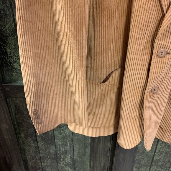 Men's Tan Scandia Woods Corduroy Blazer - Picture 4 of 9